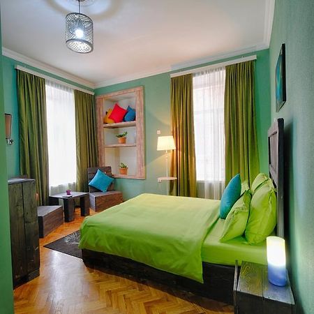 Euphoria Inn Tbilisi Exterior photo