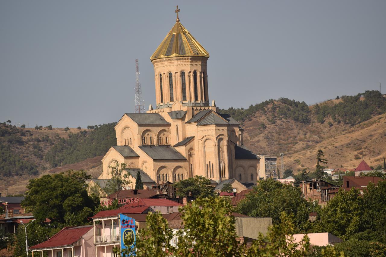 Euphoria Inn Tbilisi Exterior photo