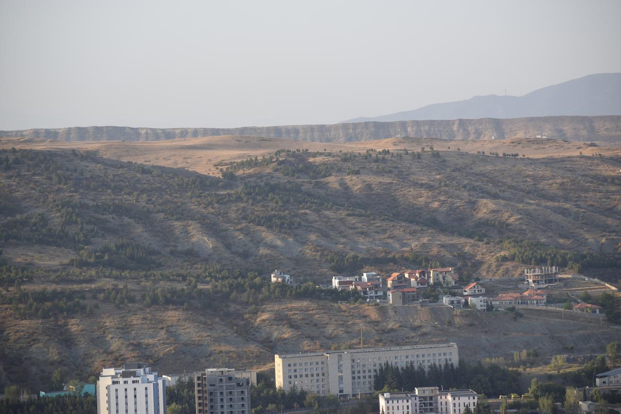 Euphoria Inn Tbilisi Exterior photo